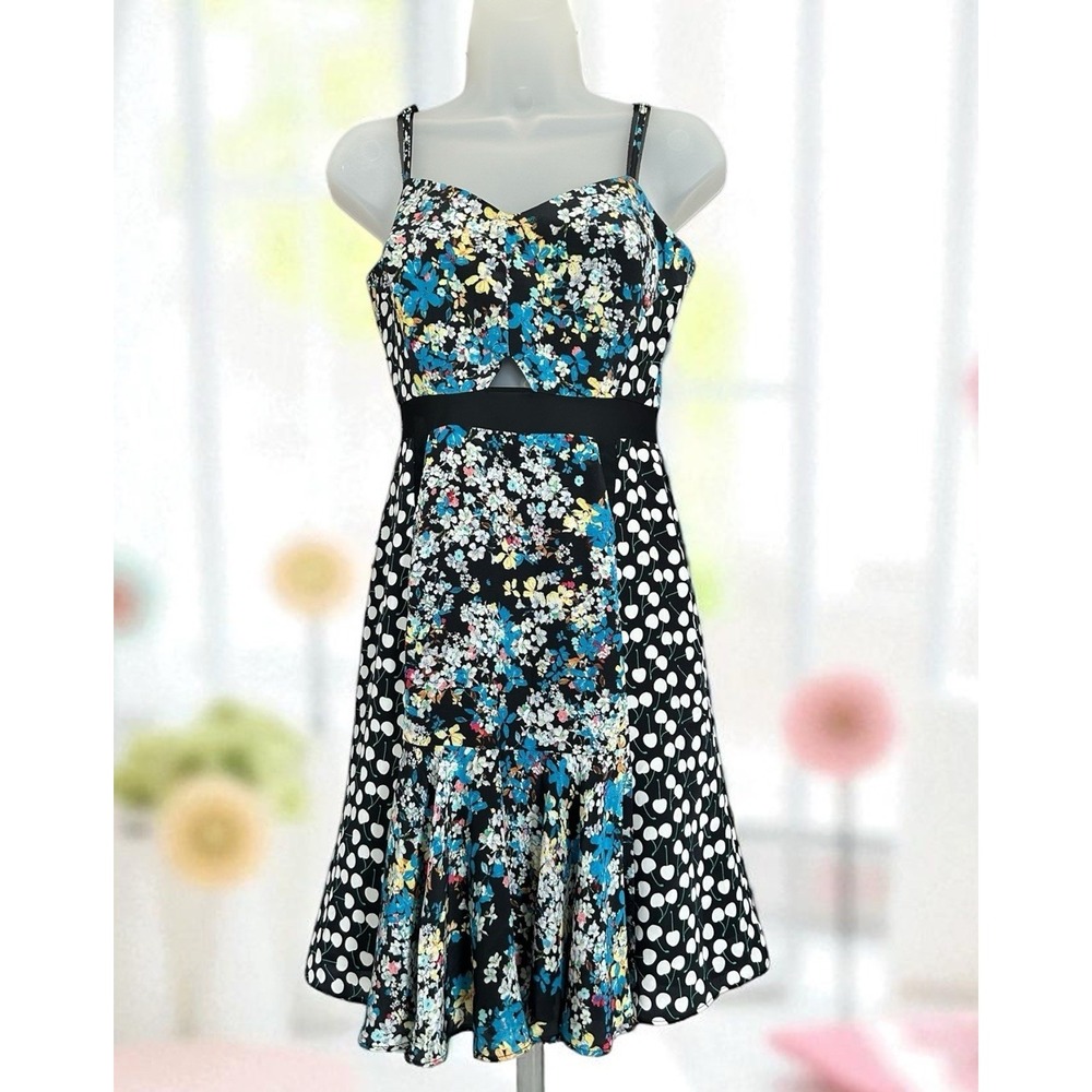 Charlotte Ronson Floral & Lace Silky Dress Size 4 New Small Flattering Fit&Flare